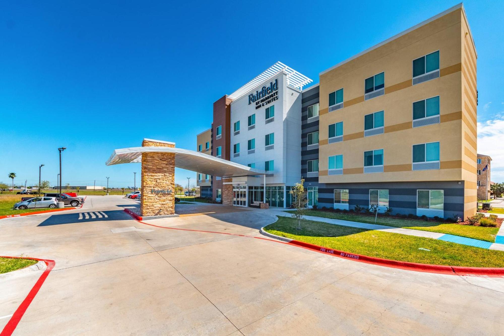 Fairfield Inn & Suites By Marriott Corpus Christi Central Exterior photo